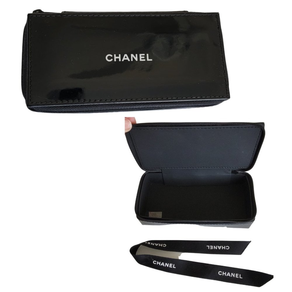 Chanel Patent Rectangle Beauty Case w/Ribbon